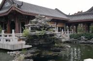 古典園林中，如何讓石頭成為園林景致的點(diǎn)綴？